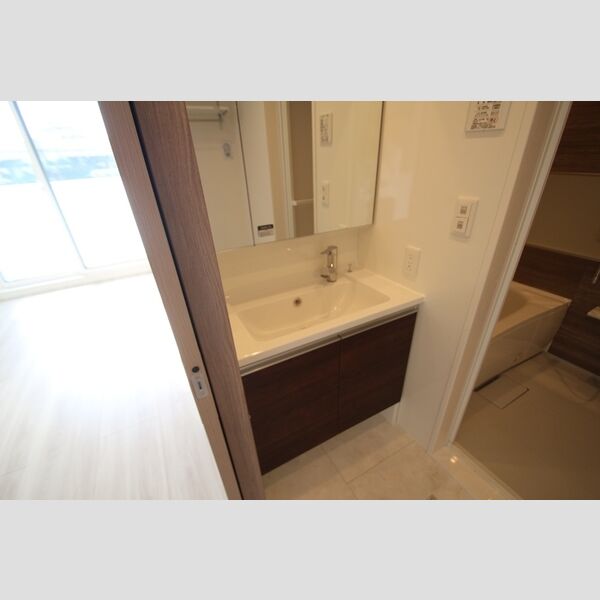 グラナーデ扇Ⅲ301号室 洗面