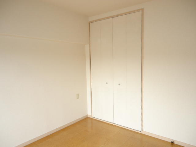 ラ・クラッセ西寺尾0207号室 寝室