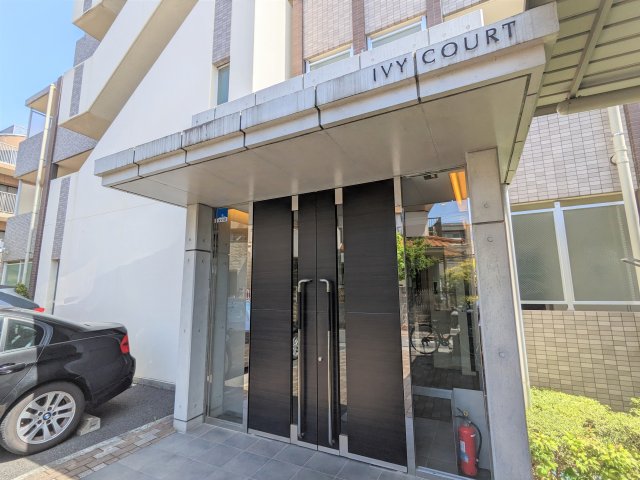 アイビーコート302号室 エントランス