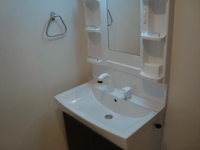 スリジェ（Cerisier） 洗面