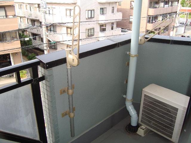 アメニティプレイス00205号室 ベランダ