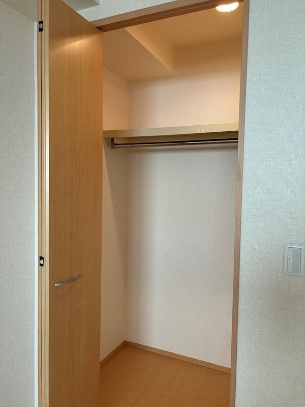 GENOVIA原木中山4階 収納