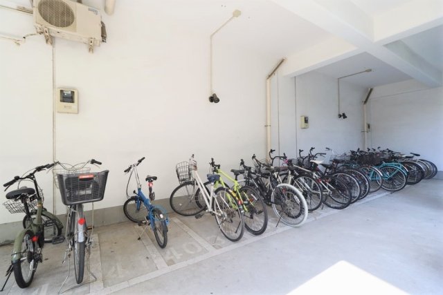 シティライブ多摩川5階 駐輪場