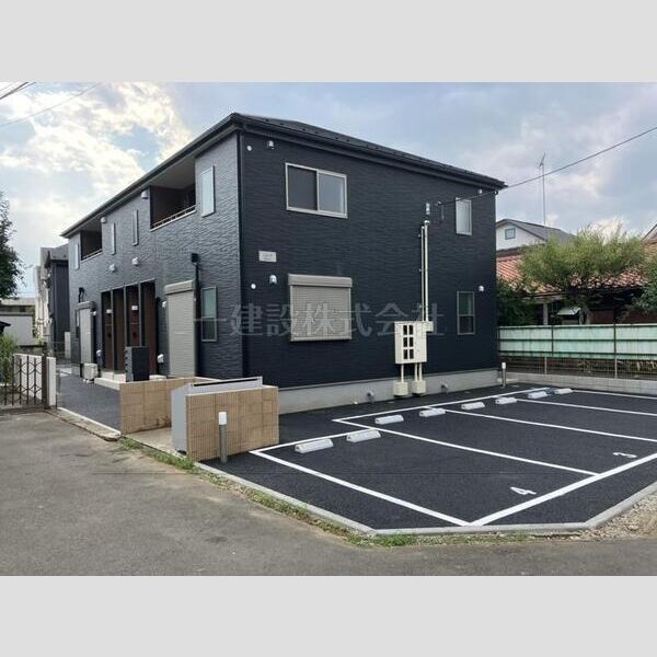 リーブルファイン調布富士見101号室 敷地内駐車場付