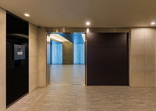 ガーラ武蔵小杉グランドステージ5階 ロビー