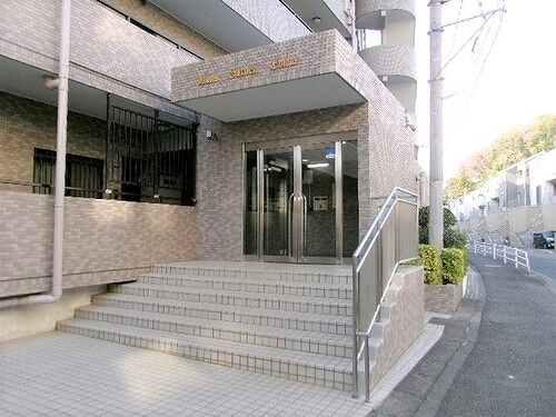 ライオンズガーデン海老名 エントランス