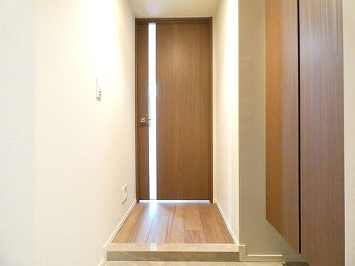 プレミストタワー白金高輪 玄関