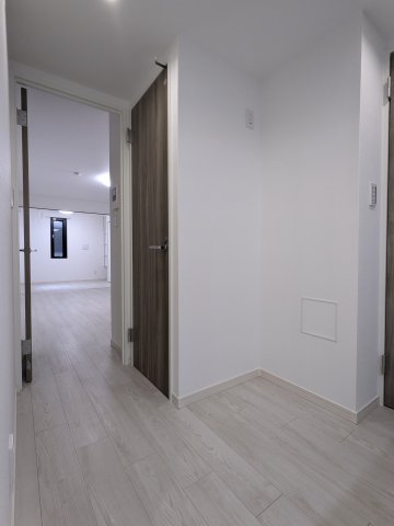 グランピア四谷0201号室 内観