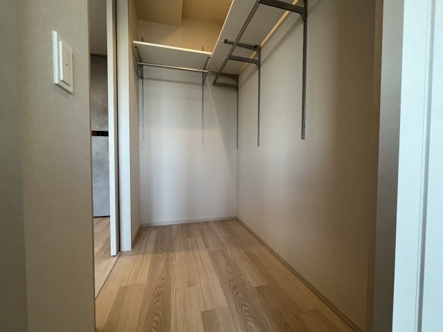 プライムメゾン千葉新町1306号室 収納