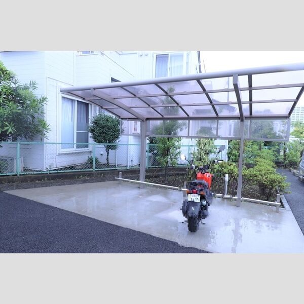 グローリー湘南Ⅱ 駐輪場は3か所あります