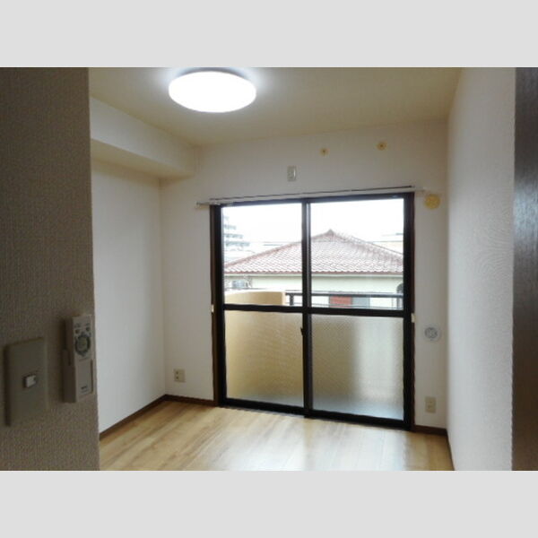 グランフィールド行徳306号室 洋室