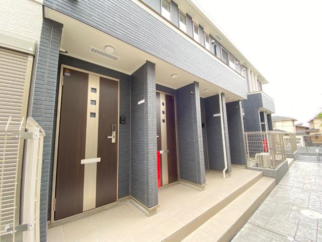 ＧＲＡＣＥＲＹ102号室 外観写真（昼）