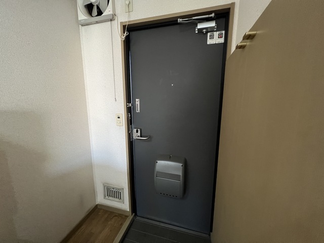 ハイムセレステ0205号室 玄関