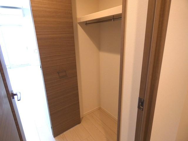 LUNIQ新高島平3階 玄関