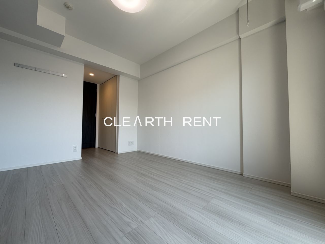 プラシア蒲田 ＴＨＥ ＧＲＡＮＤ ＲＥＳＩＤＥＮＣＥ3階 7.7帖のフローリング居室/ネット無料の快適空間