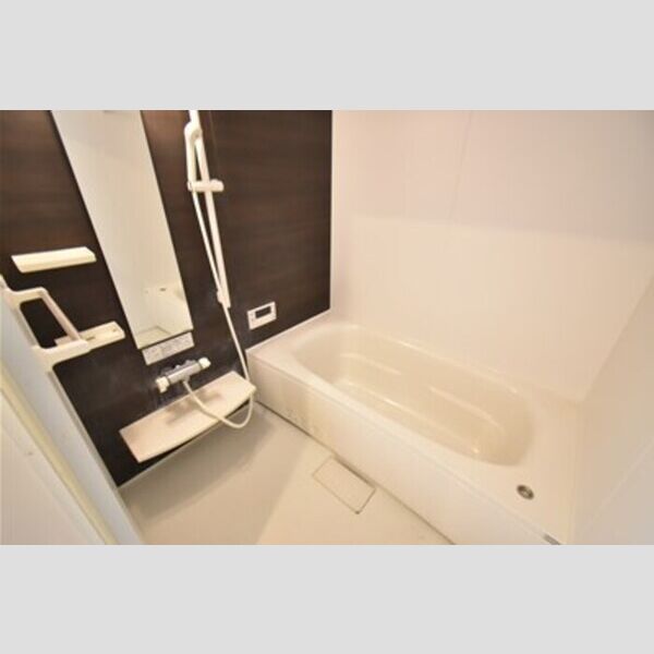 プラセールⅡ203号室 バス