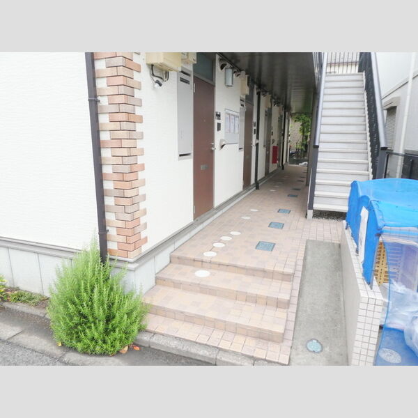 ウェルヴィラ アプローチ