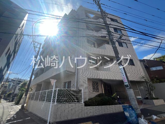 ファインクレスト新井1階 外観