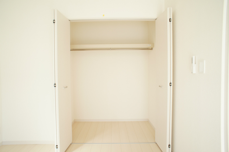 リブリ・腰越2階 収納