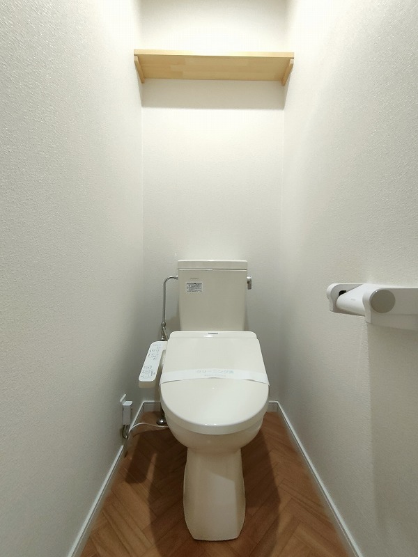 アネックス東川口1階 トイレ