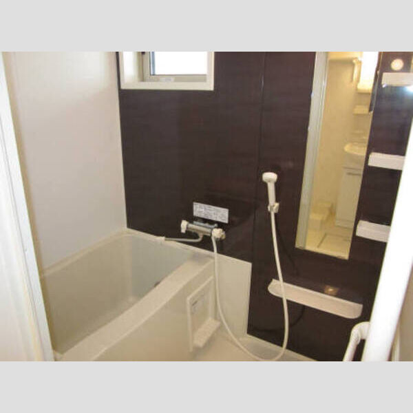 カルダモンリーフ 浴室202