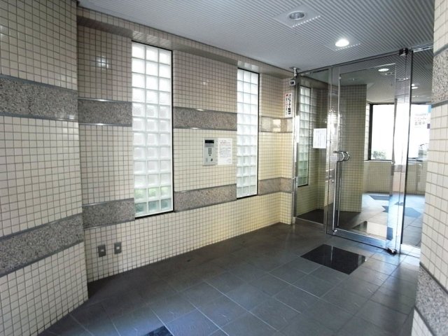 ブランシェ池袋3階 エントランス