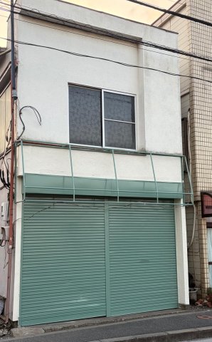 桜とひなたのガレージハウスの外観画像