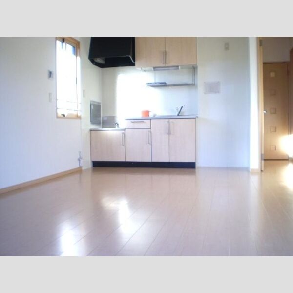 リナウル鵠沼 LDK