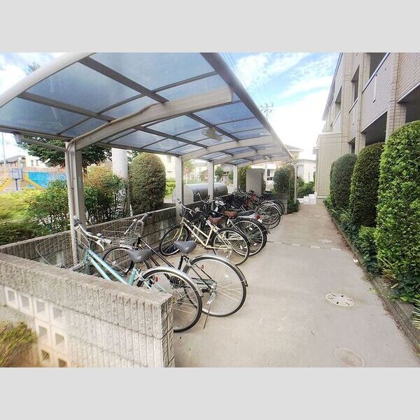 FOREST　WIND 駐輪場