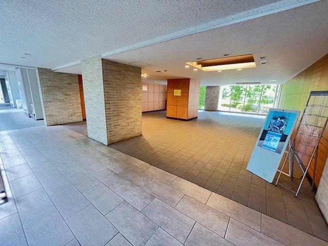 レジディア南千住3階 エントランス