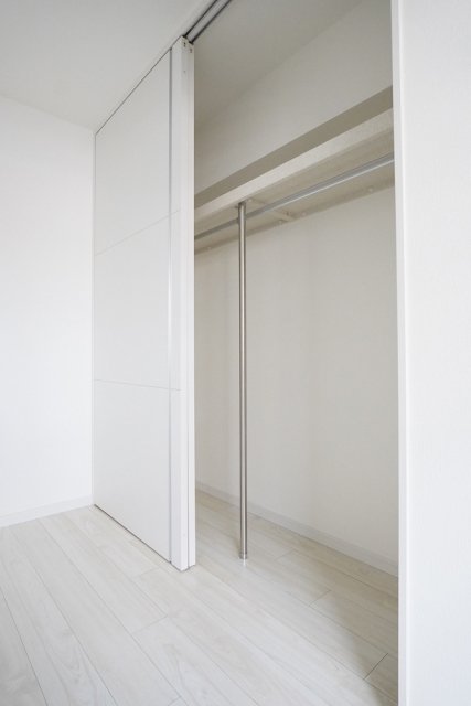 ブレシア新御徒町 クローゼット