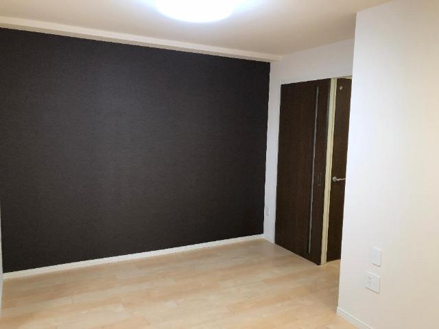 Raffine Port202号室 おしゃれなアクセントクロス