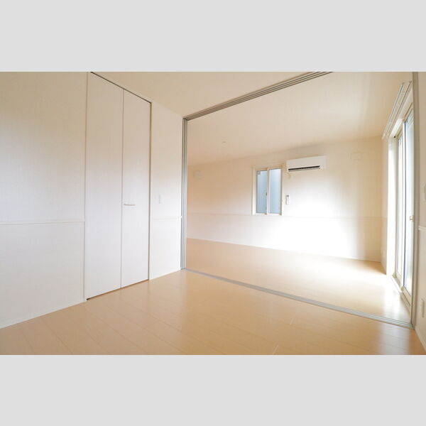 グリーンパーク 洋室・リビング