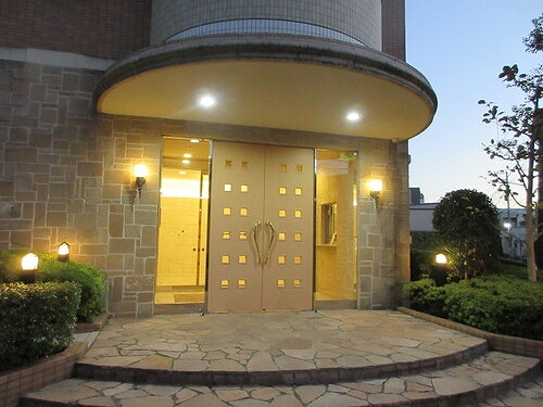 ヴェルビュ西新井 エントランス　※2025年11月撮影の写真