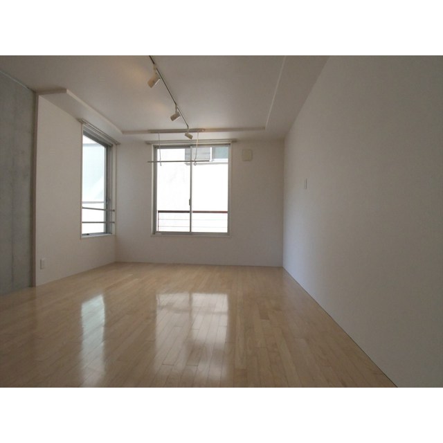 ＭＯＤＵＬＯＲ祐天寺 内観