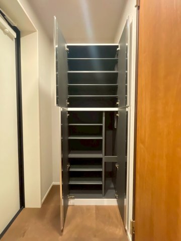 FAIR東向島303号室 収納