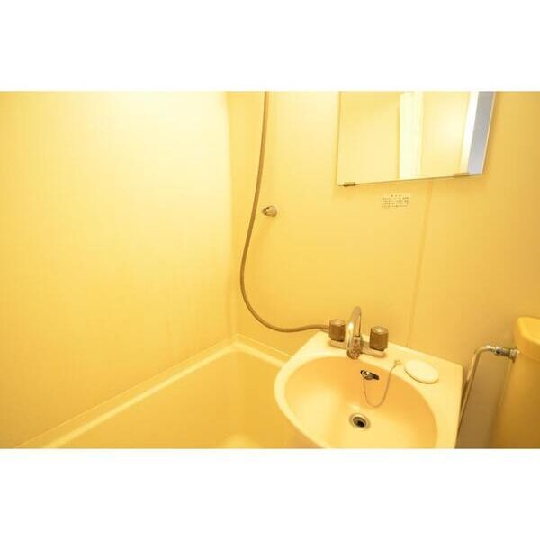 ドエルイン大井町110号室 お風呂