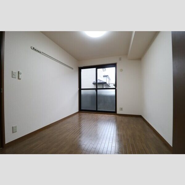 アネシス102号室 南側洋室