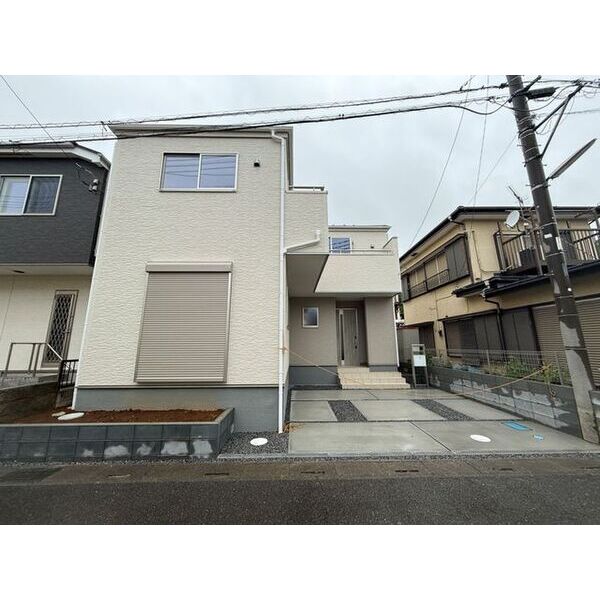 Sumai-to越谷市南荻島01の外観画像