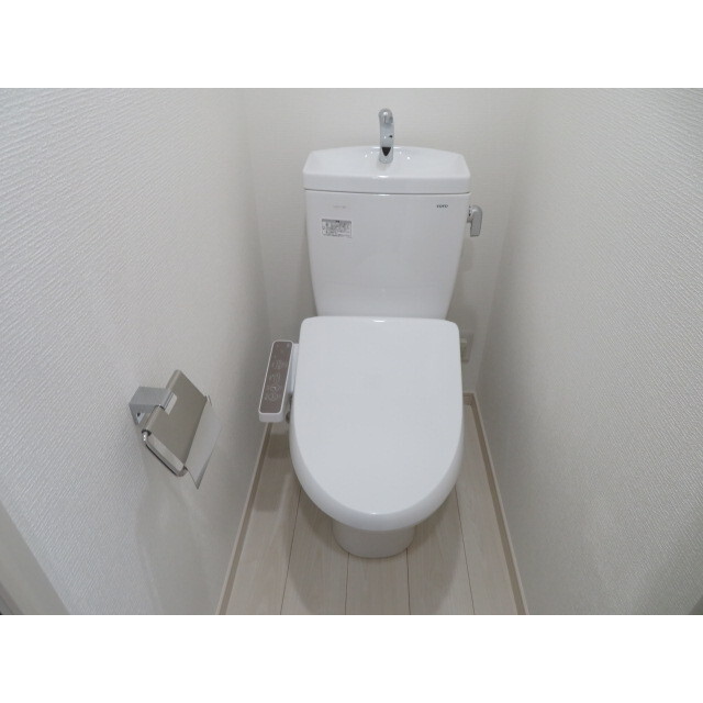 グランクオール中野弥生町 トイレ