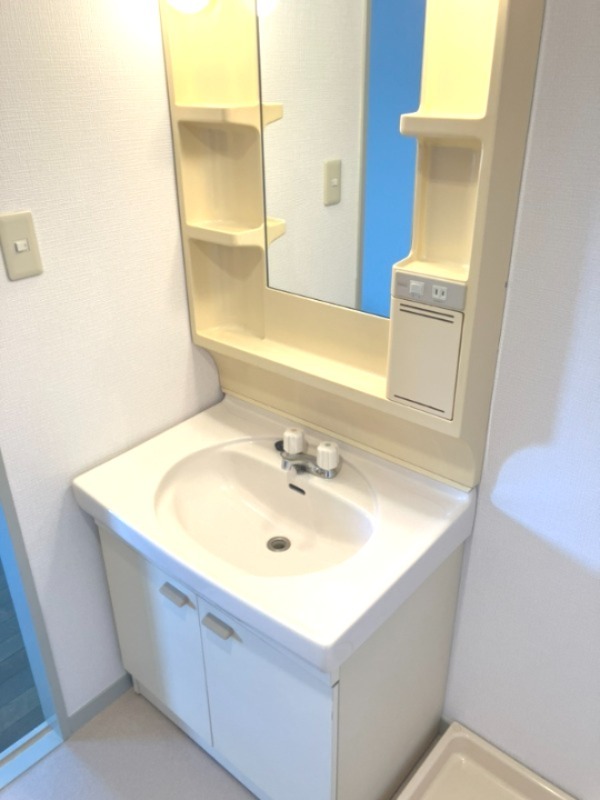 川萬ビルグランアルシェ4階 前回募集時写真