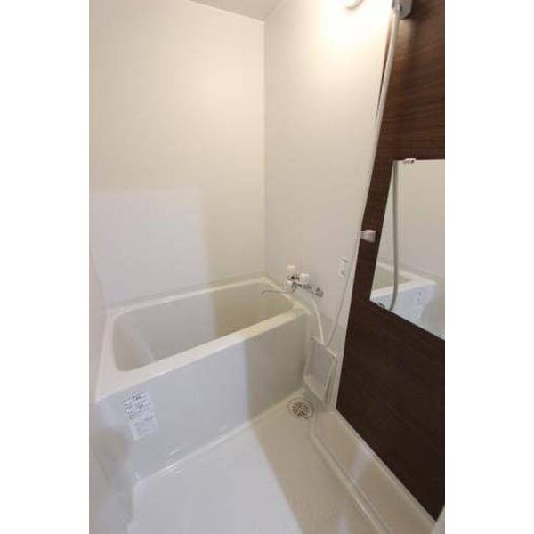 レオニラ0302号室 お風呂