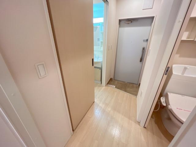 葉山レジデンスⅢ102号室 廊下
