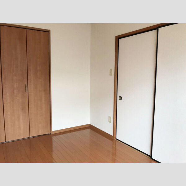 パレ・ドール港南台102号室 部屋その他