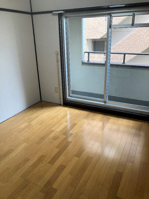 つつじケ丘ハイム2階 内観