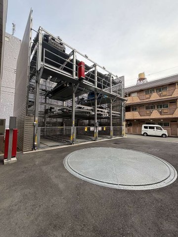 ガーラ・レジデンス府中宮西町3階 駐車場