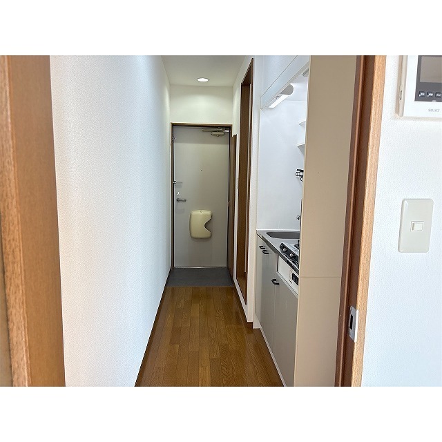 アンプルールフェールロマン 内観