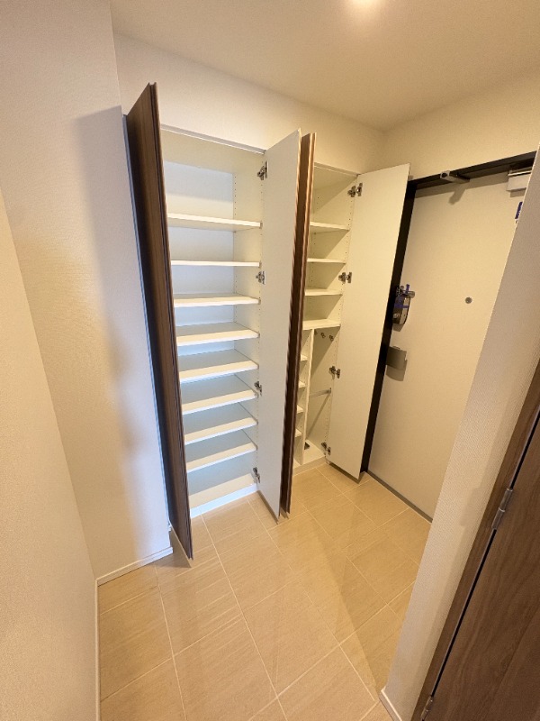 レジディア中目黒Ⅲ3階 同建物別部屋の参考画像