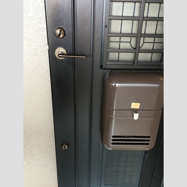 グレイスプラザ　Ⅱ 玄関(内扉)