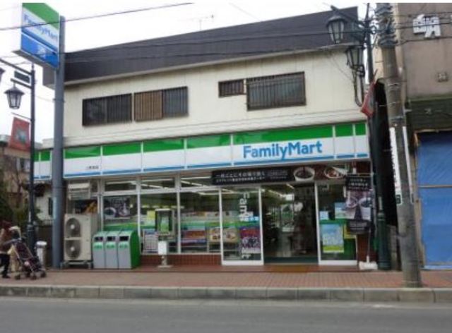 CASA MICHI105号室 ファミリーマート上野芝店